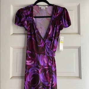 NWT, Maggy London purple shirt sleeve, abstract wrap dress, size 4